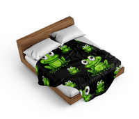 Freaky Frog Doona + Pillow 4