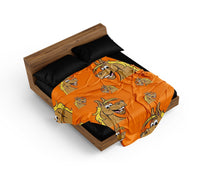 Hero Horse Doona + Pillow 4